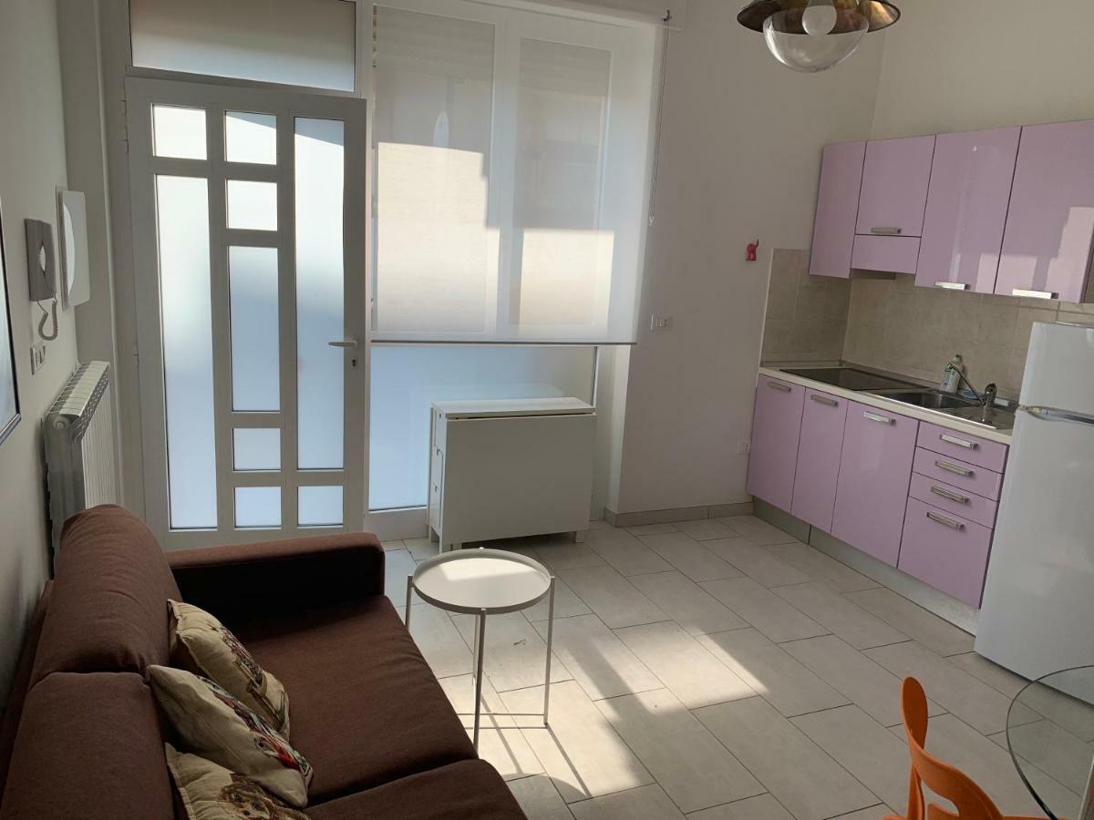 Appartamento Pineta A Mare Montesilvano Marina Exteriör bild