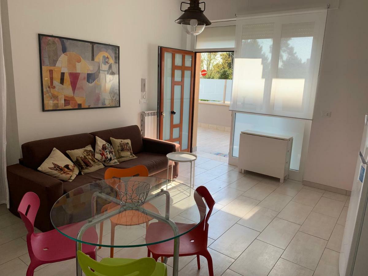Appartamento Pineta A Mare Montesilvano Marina Exteriör bild